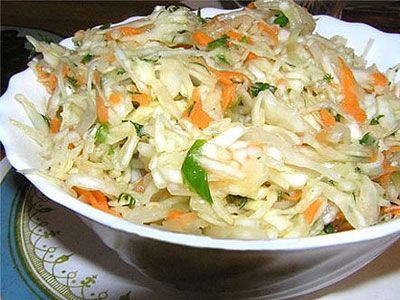 Салат из моркови и белокочанной капусты