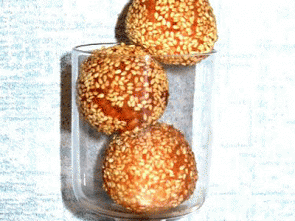 Творожно-кокосовые пончики в кунжуте
